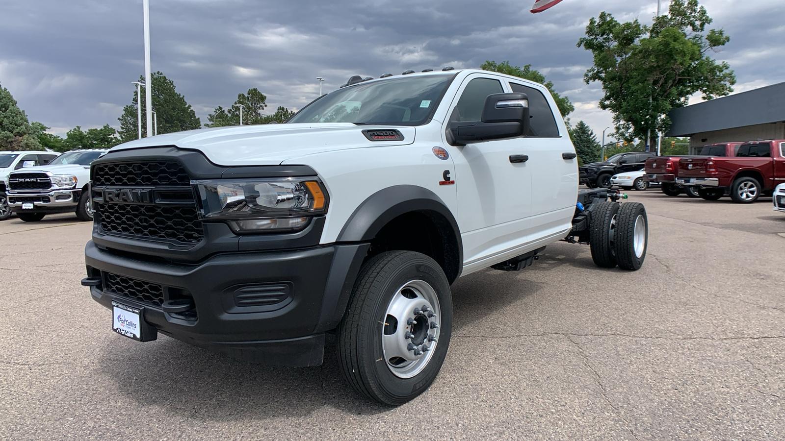 2024 Ram 4500 Chassis Cab Tradesman 2