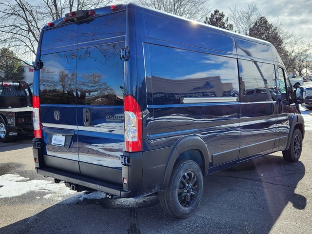 2024 Ram ProMaster Cargo Van SLT+ 5