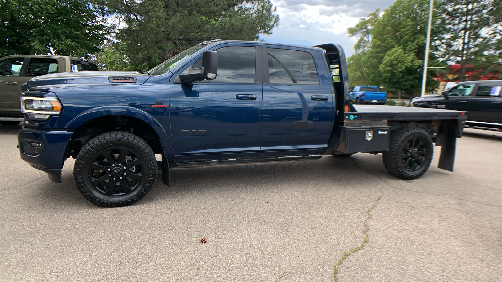 2022 Ram 3500 Laramie 11