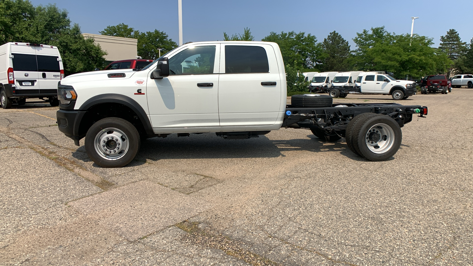 2024 Ram 4500 Chassis Cab Tradesman 12