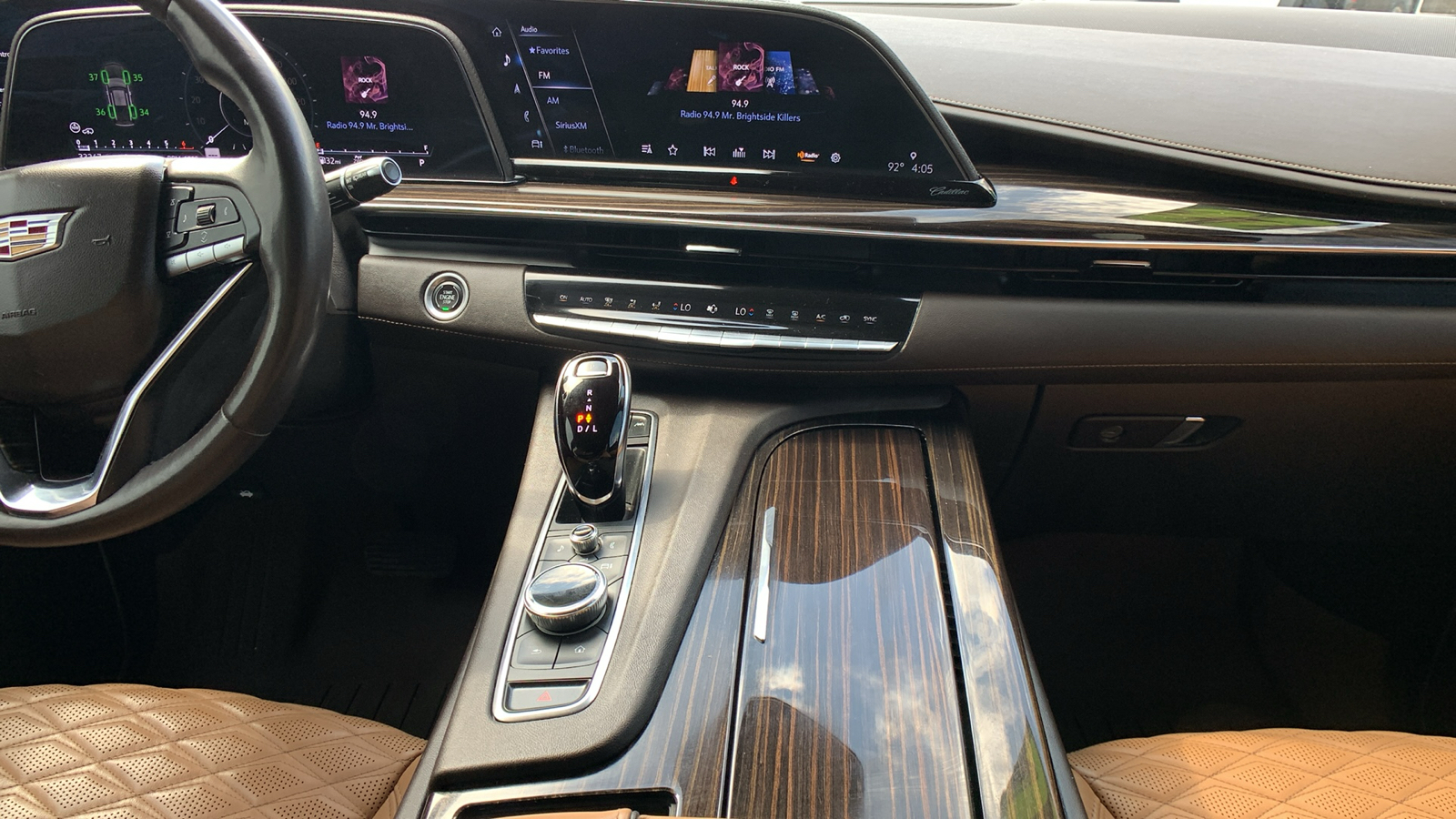 2022 Cadillac Escalade Sport 18