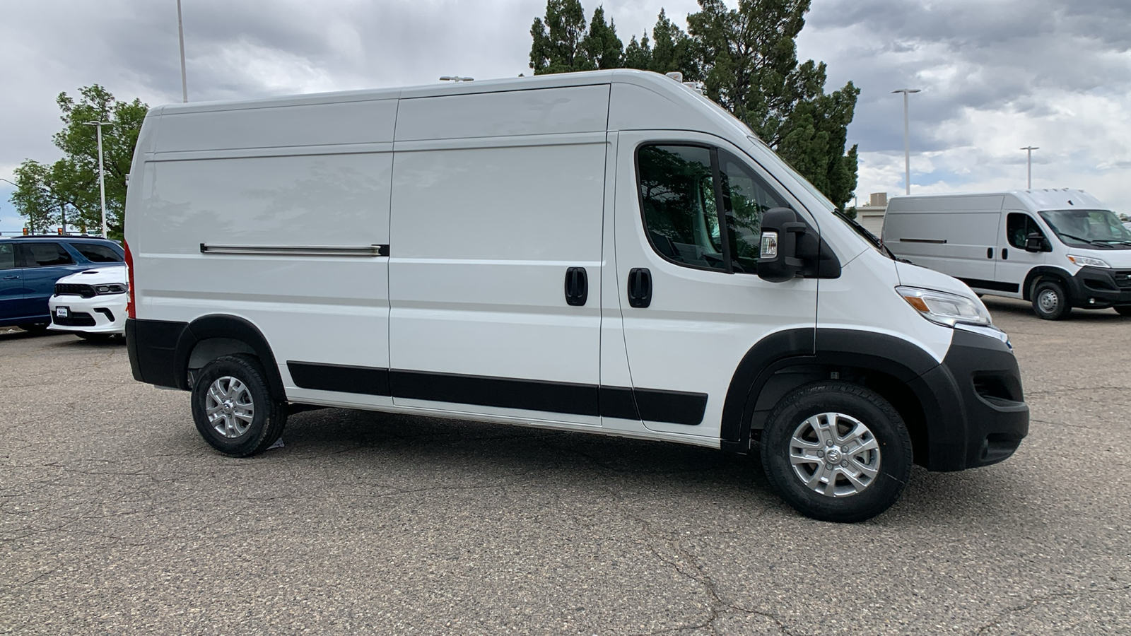 2024 Ram ProMaster Cargo Van SLT 6