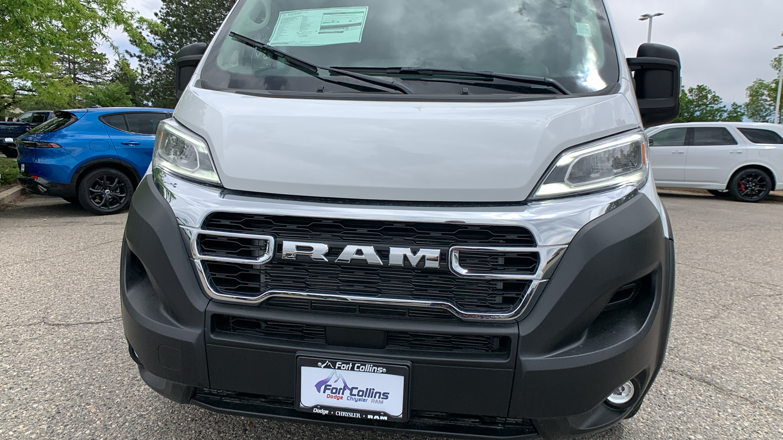 2024 Ram ProMaster Cargo Van SLT 11