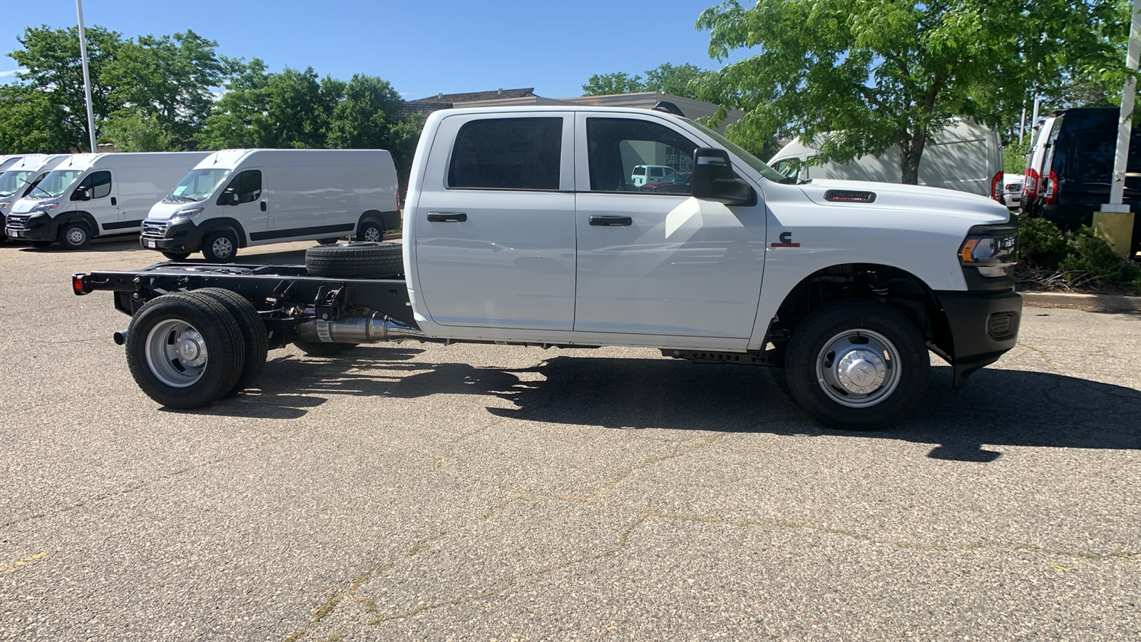 2024 Ram 3500 Chassis Cab Tradesman 5