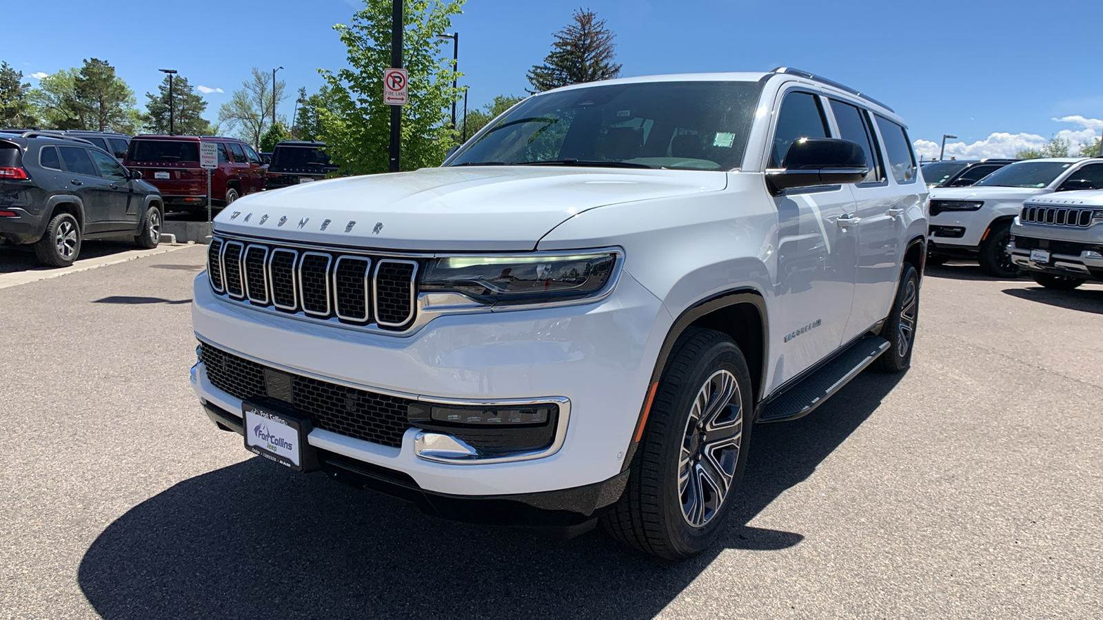 2024 Jeep Wagoneer L Base 2