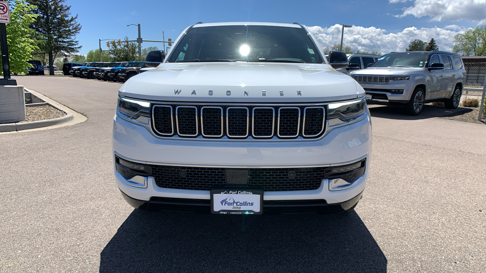 2024 Jeep Wagoneer L Base 3