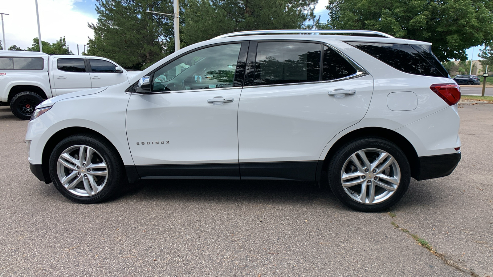 2020 Chevrolet Equinox Premier 13