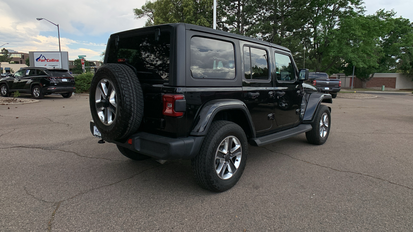 2020 Jeep Wrangler Unlimited Sahara 6