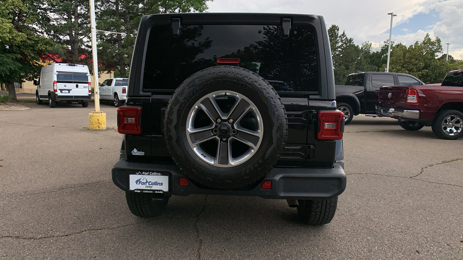 2020 Jeep Wrangler Unlimited Sahara 7