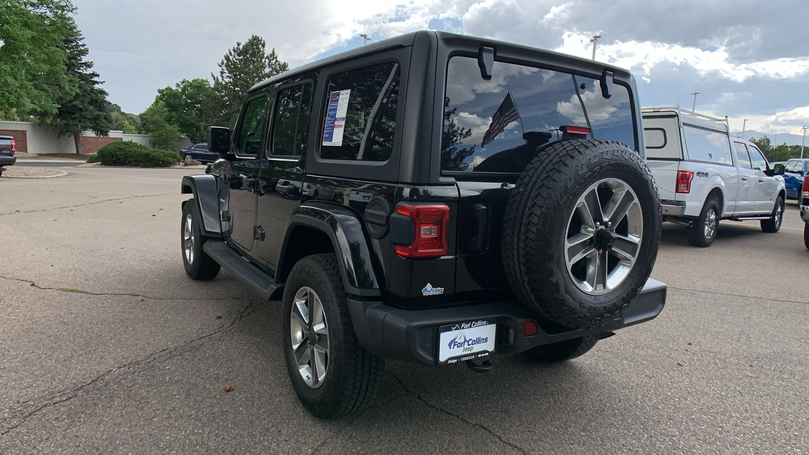 2020 Jeep Wrangler Unlimited Sahara 8