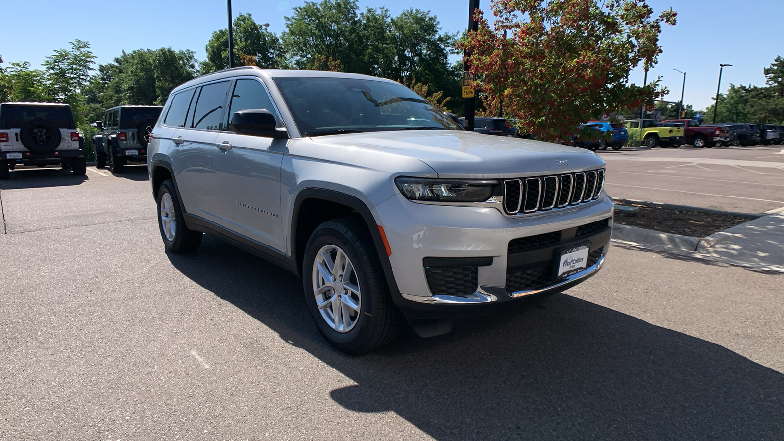 2024 Jeep Grand Cherokee L Laredo X 4