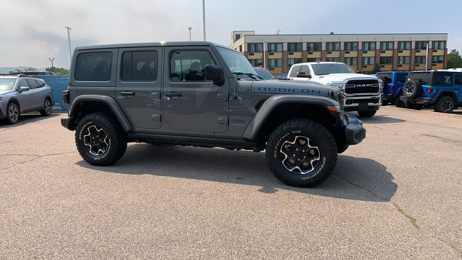 2022 Jeep Wrangler 4xe Unlimited Rubicon 6