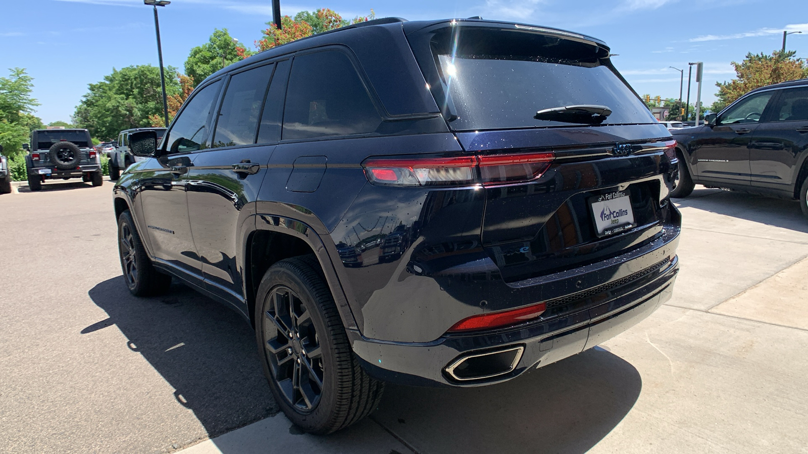 2024 Jeep Grand Cherokee 4xe Anniversary Edition 8