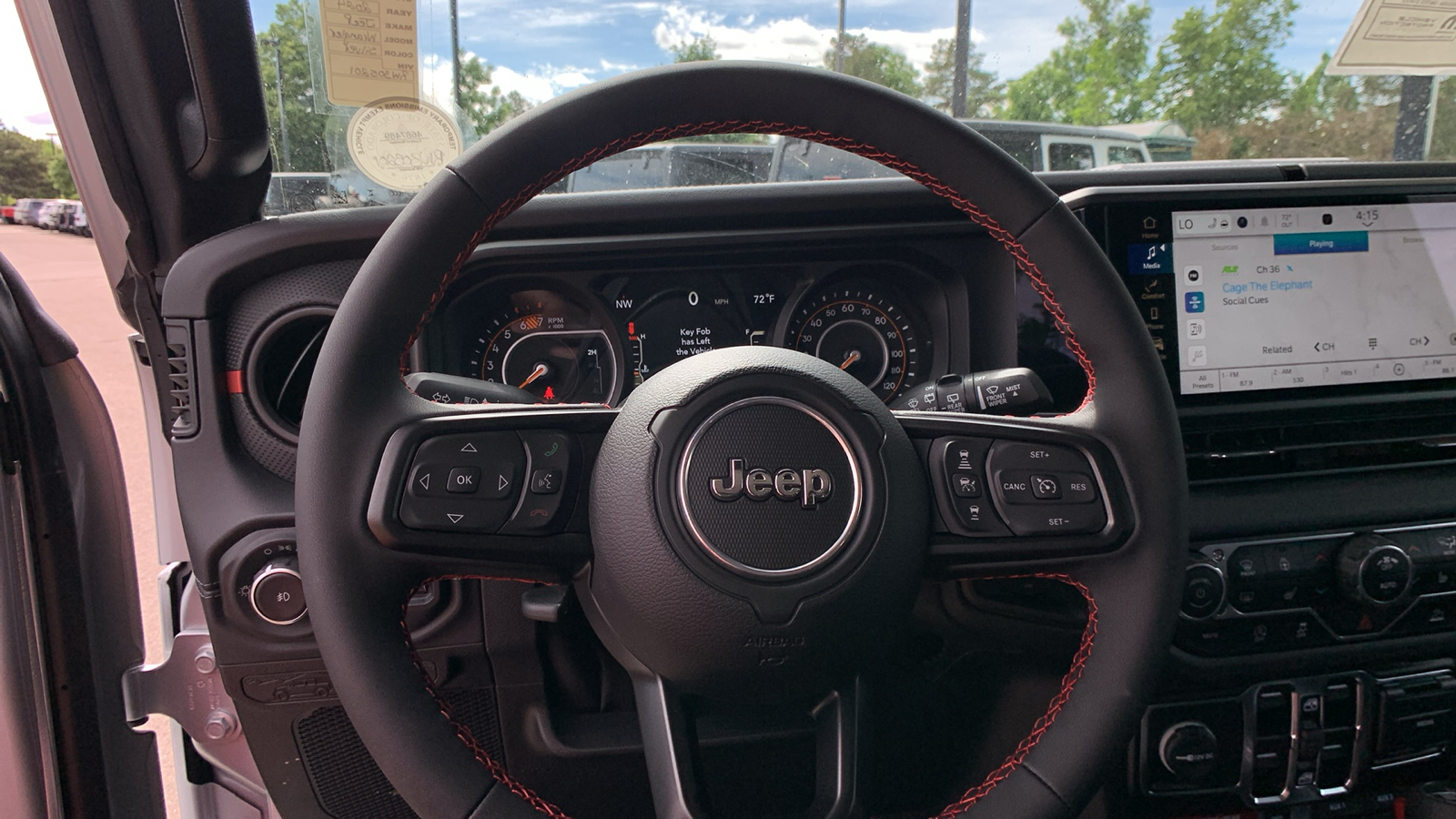 2024 Jeep Wrangler Rubicon 25