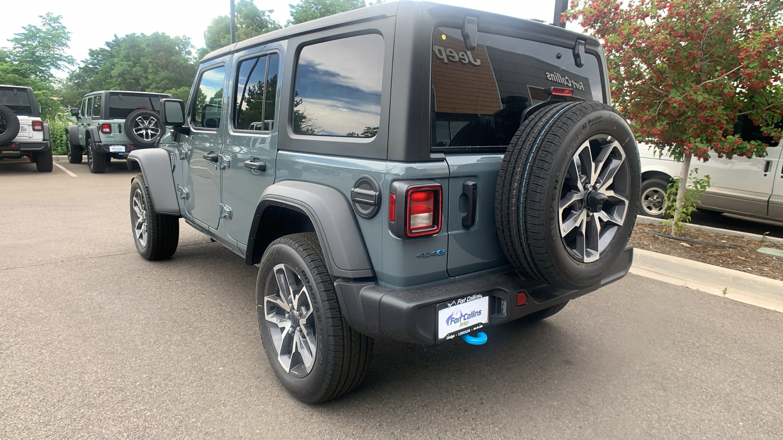 2024 Jeep Wrangler 4xe Sport S 8