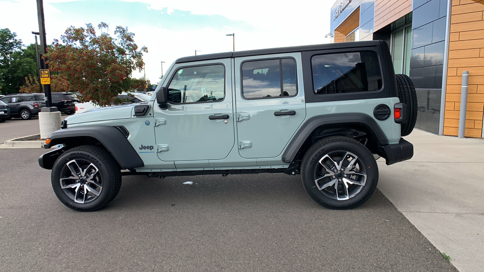 2024 Jeep Wrangler 4xe Sport S 10