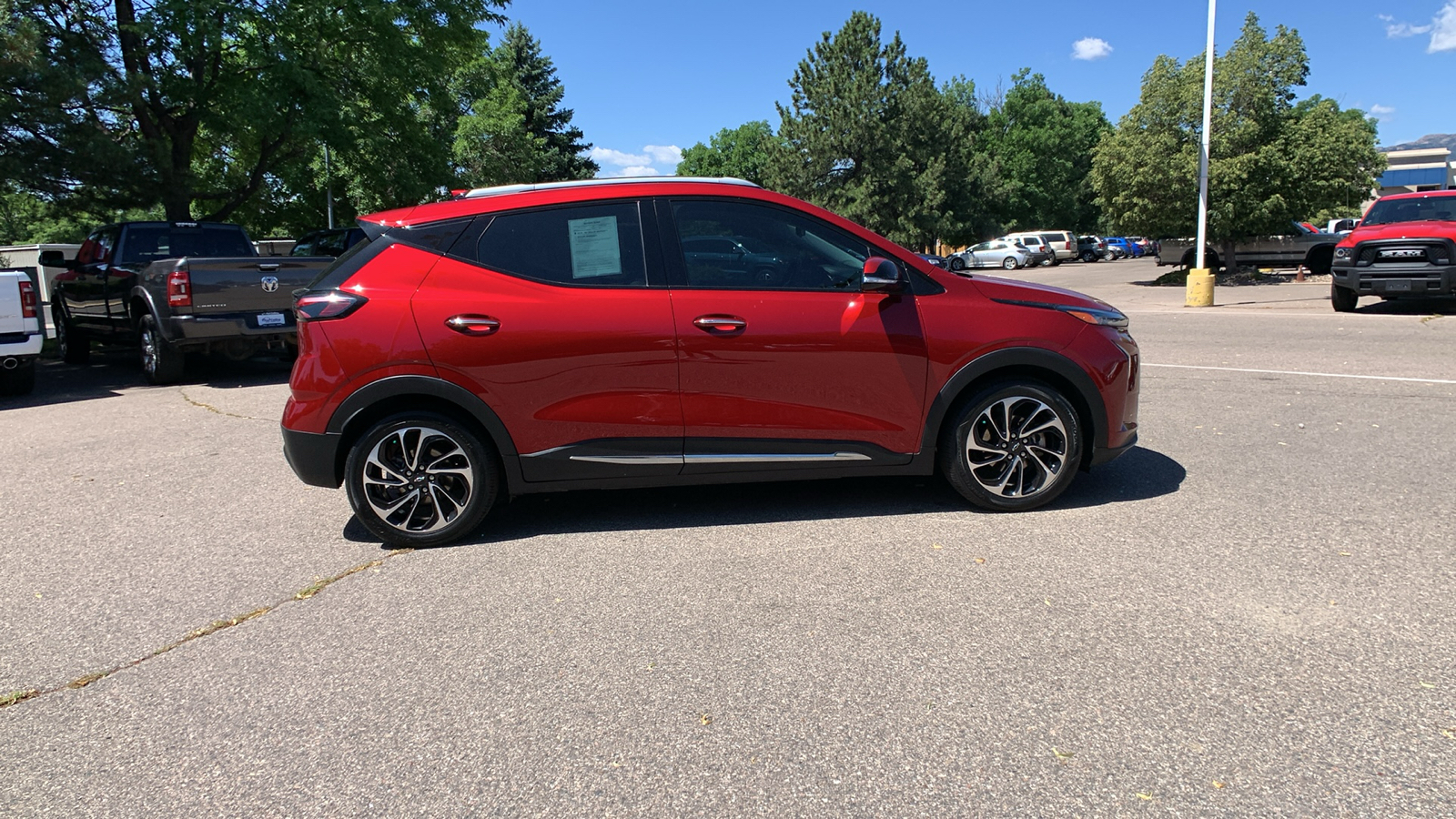 2022 Chevrolet Bolt EUV Premier 5