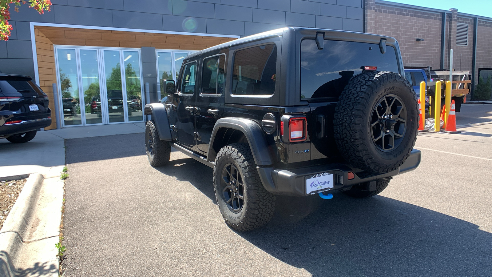 2024 Jeep Wrangler 4xe Willys 8