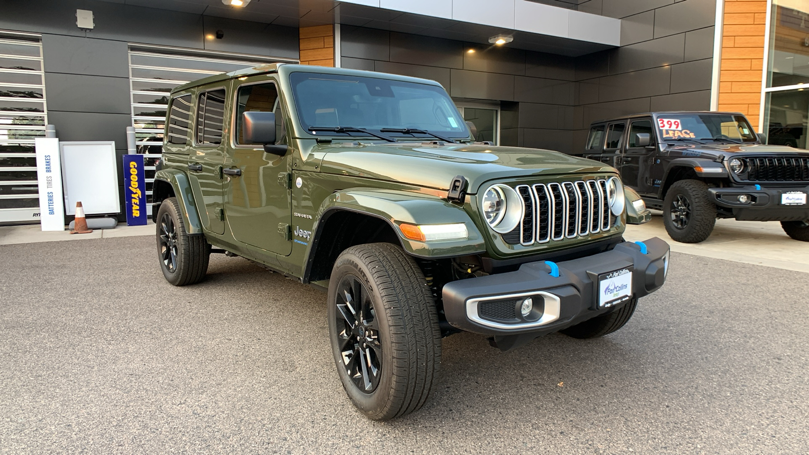 2024 Jeep Wrangler 4xe Sahara 3