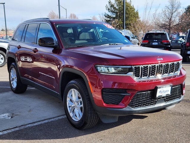 2023 Jeep Grand Cherokee Laredo 4