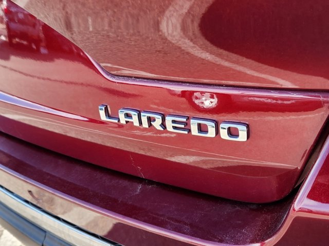 2023 Jeep Grand Cherokee Laredo 13