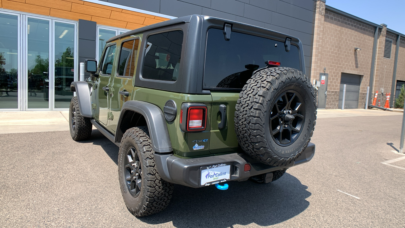 2024 Jeep Wrangler 4xe Willys 9