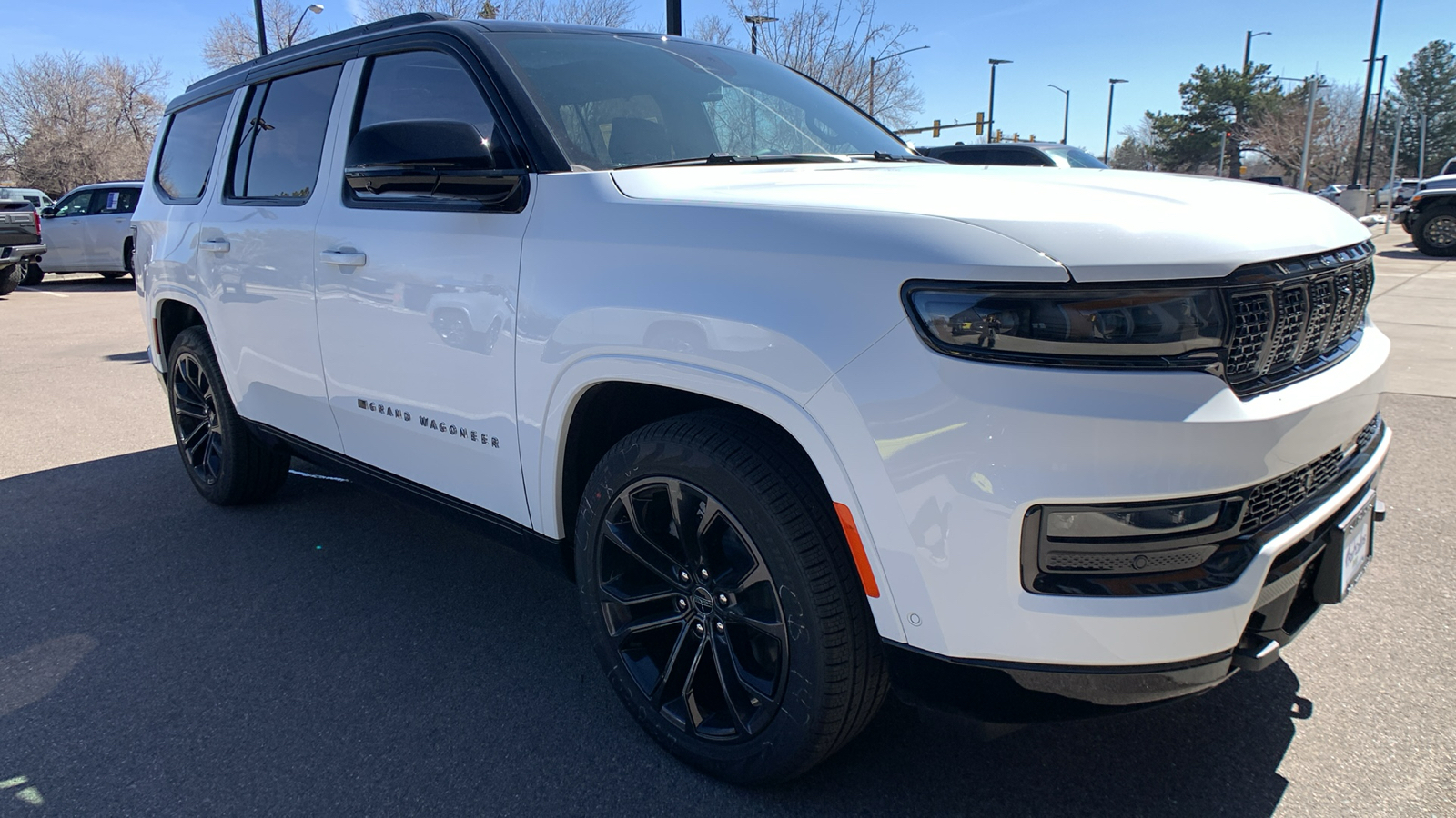 2024 Jeep Grand Wagoneer Series III Obsidian 4