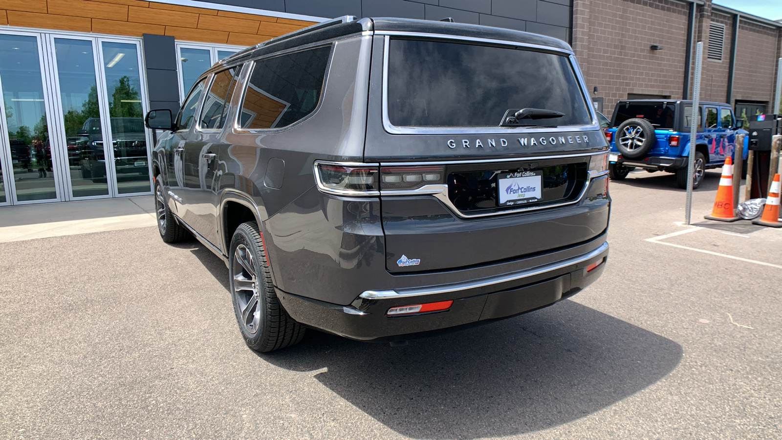 2024 Jeep Grand Wagoneer L Base 8