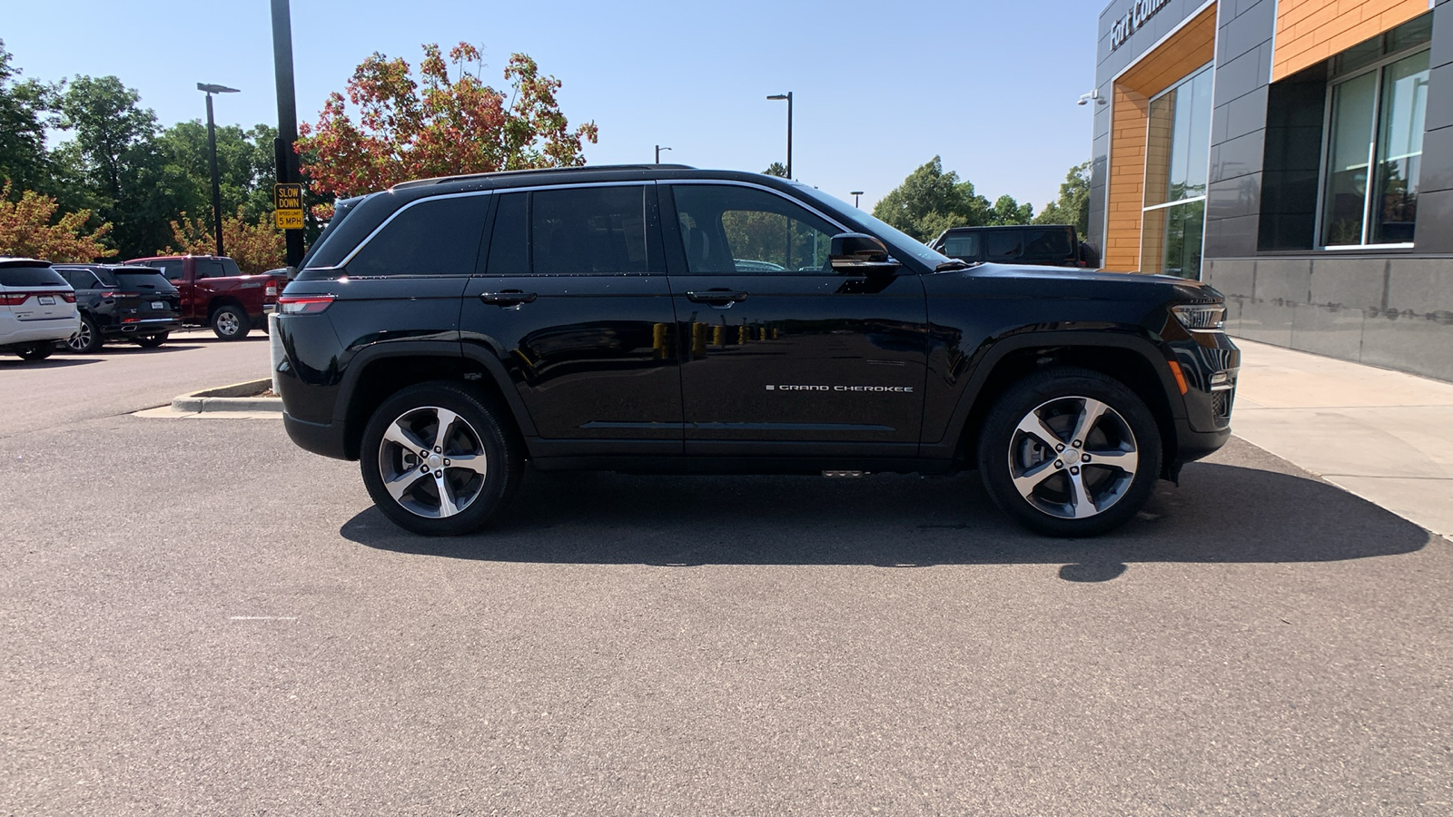 2024 Jeep Grand Cherokee 4xe Base 4xe 5