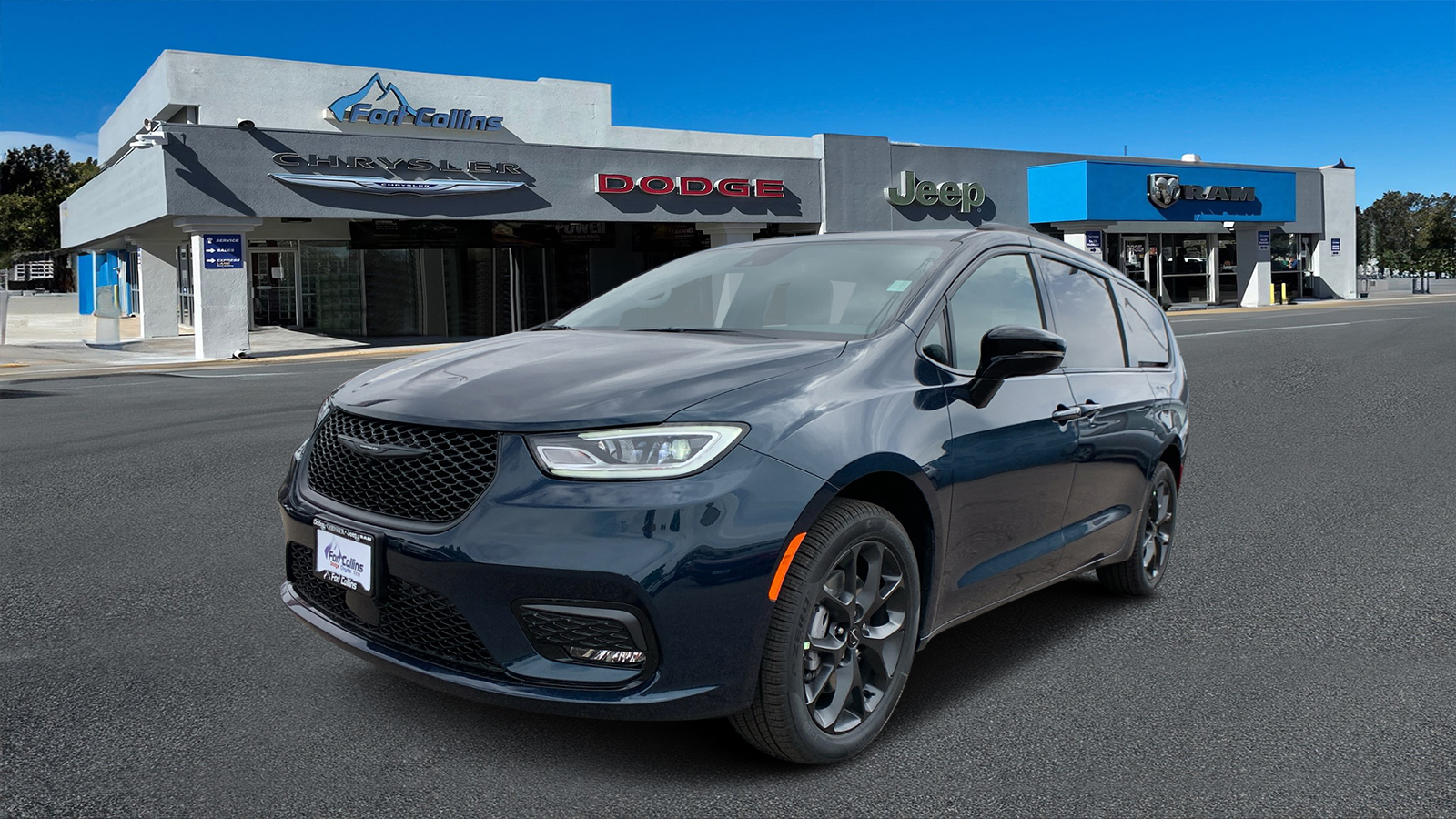 2024 Chrysler Pacifica Touring L 1