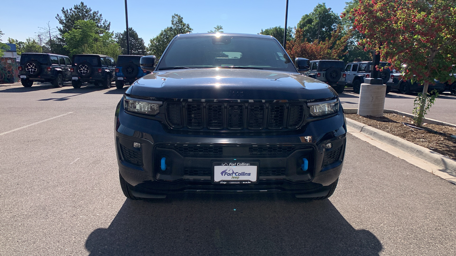 2024 Jeep Grand Cherokee 4xe Anniversary Edition 3