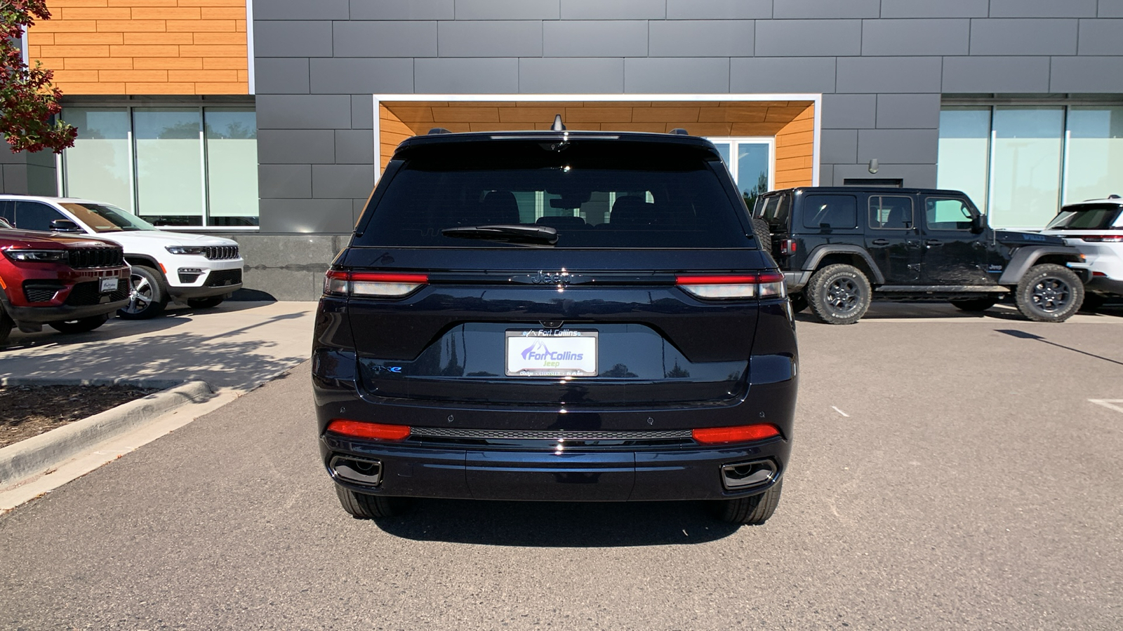 2024 Jeep Grand Cherokee 4xe Anniversary Edition 7