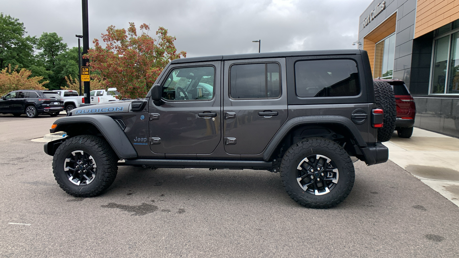 2024 Jeep Wrangler 4xe Rubicon 10