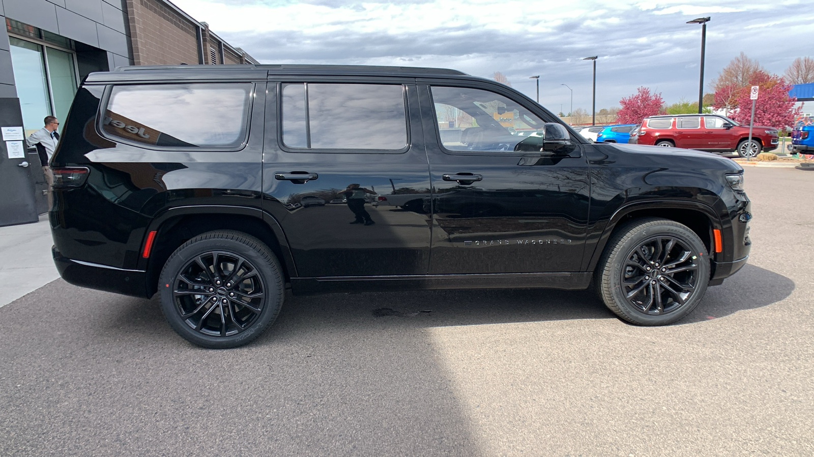 2024 Jeep Grand Wagoneer Series II Obsidian 5