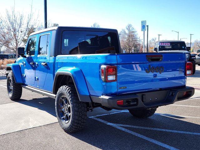 2023 Jeep Gladiator Willys 3