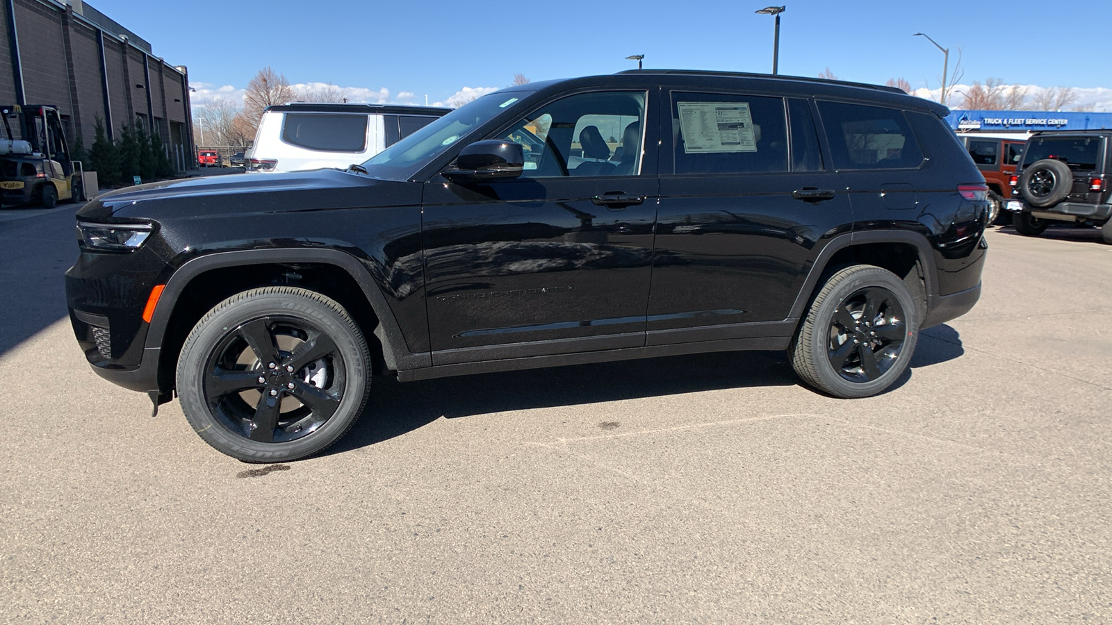 2024 Jeep Grand Cherokee L Altitude 9