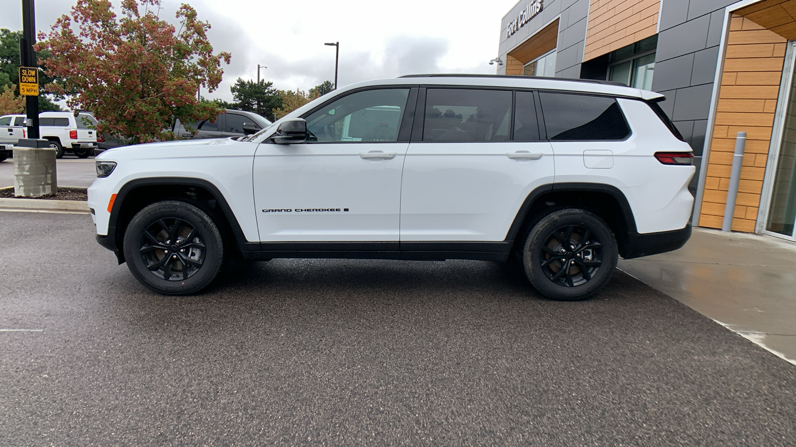 2024 Jeep Grand Cherokee L Altitude X 2