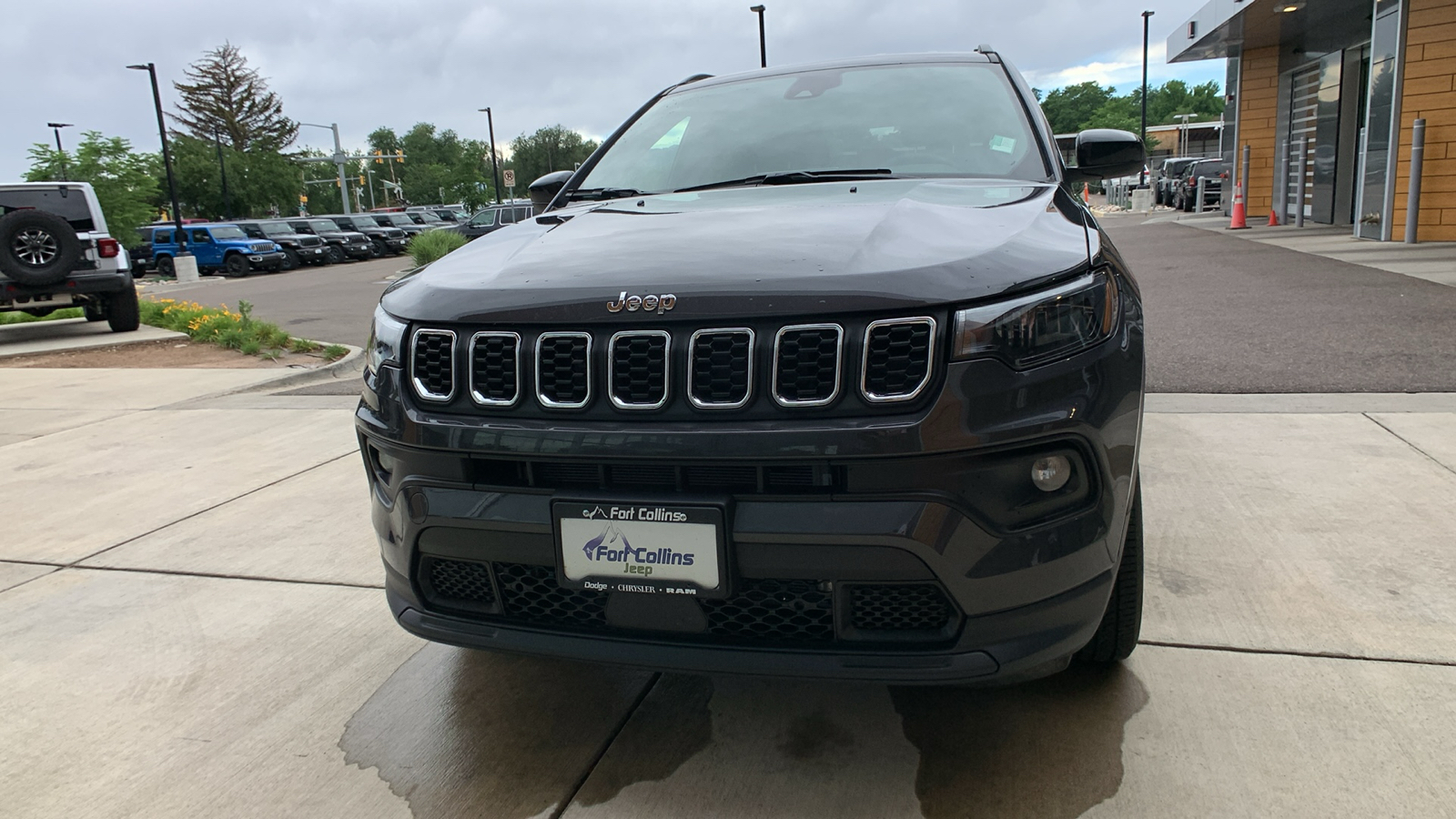 2024 Jeep Compass Latitude Lux 3