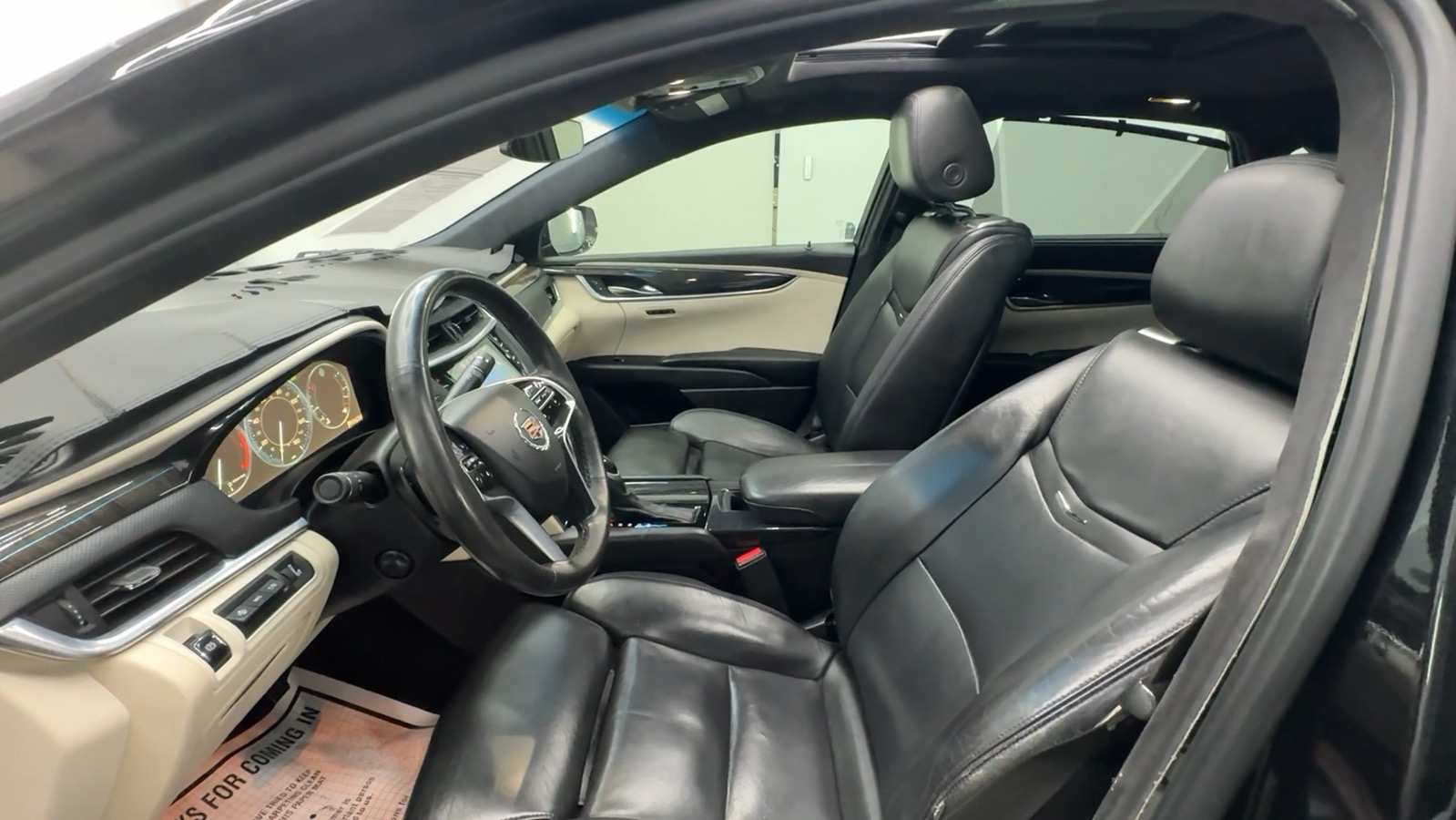 2015 Cadillac XTS Platinum Collection Sedan 4D 47
