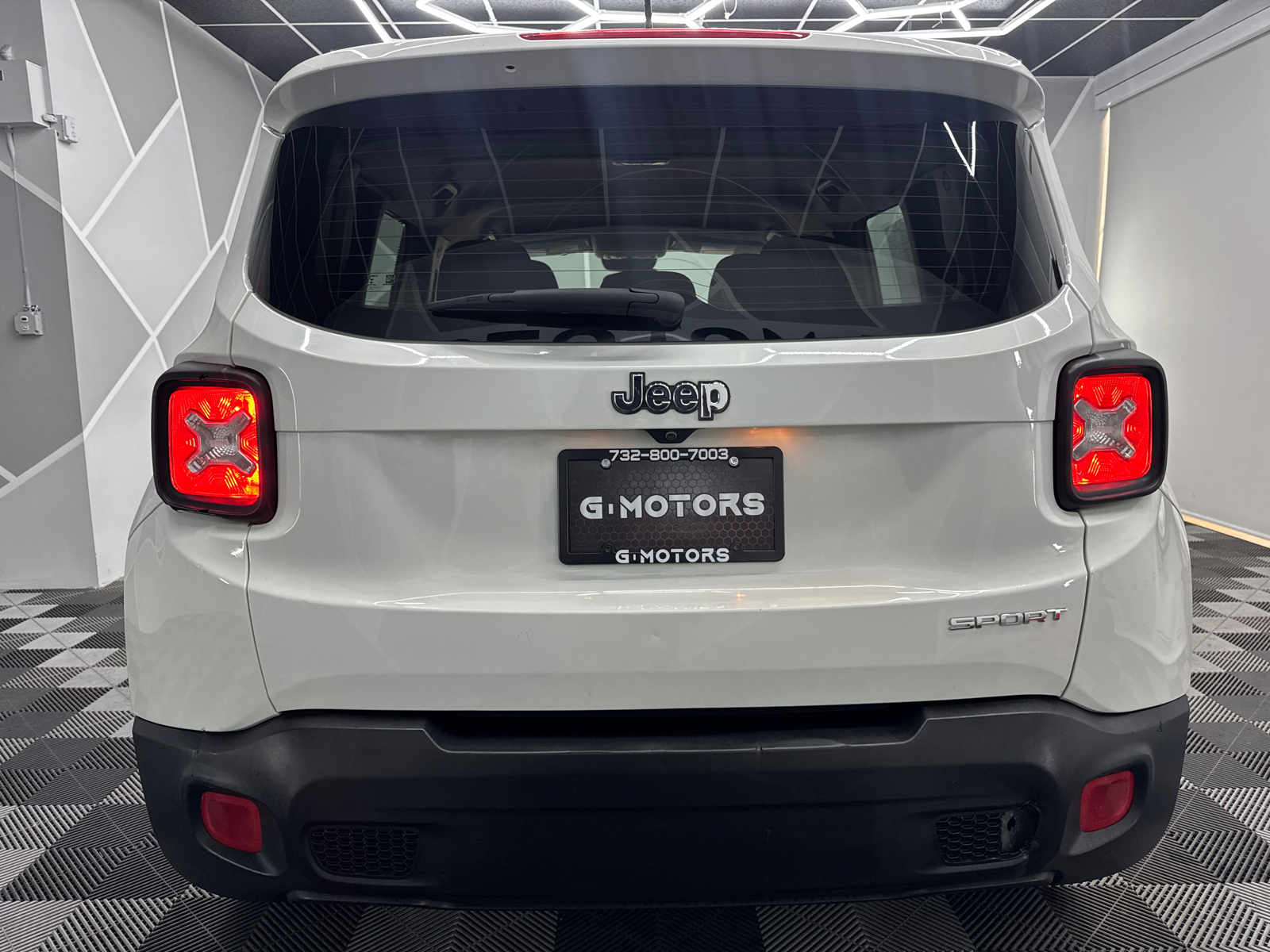 2015 Jeep Renegade Sport SUV 4D 7