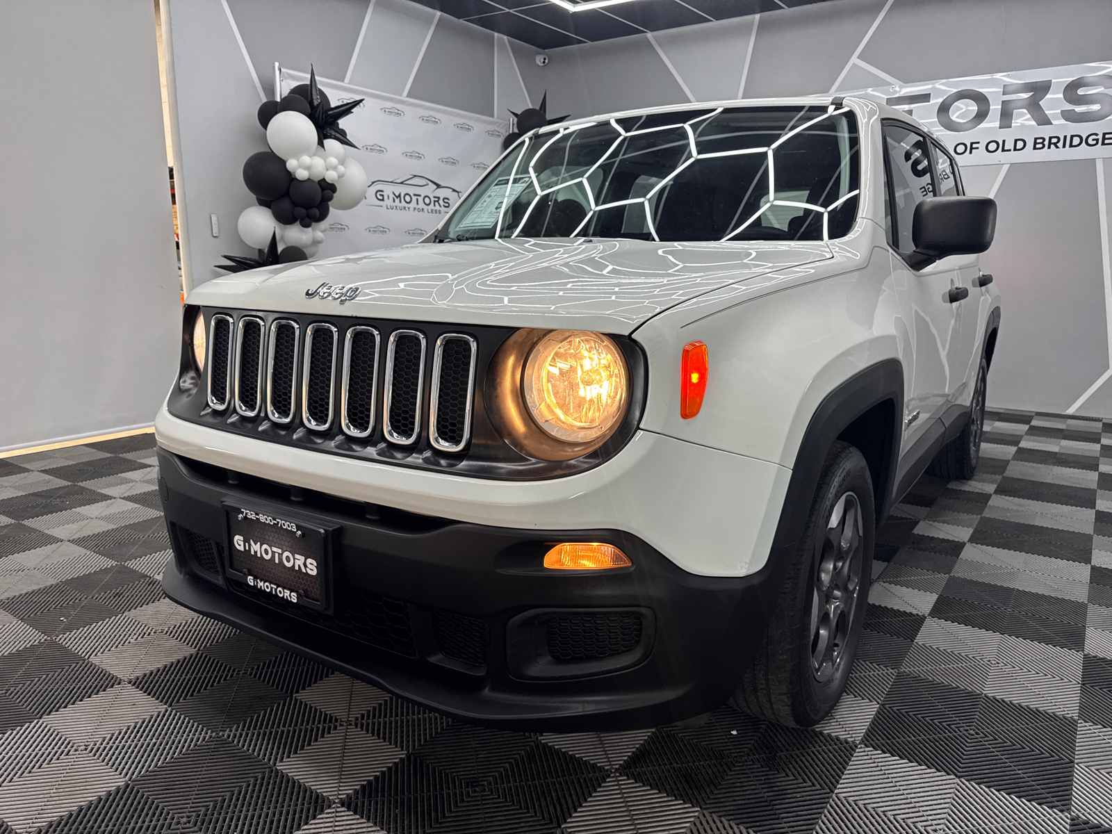 2015 Jeep Renegade Sport SUV 4D 17