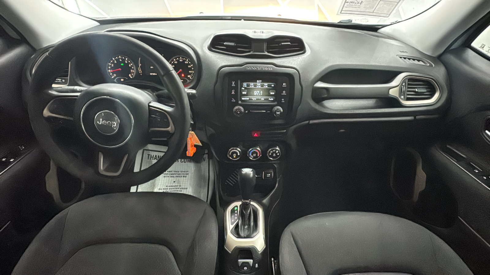 2015 Jeep Renegade Sport SUV 4D 39