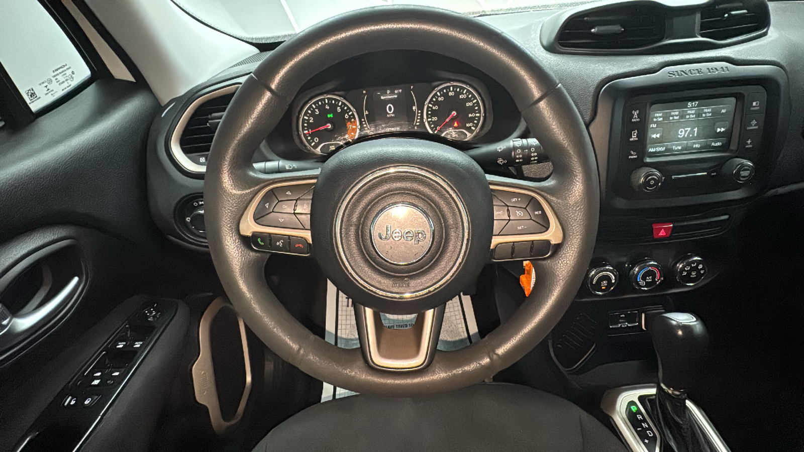 2015 Jeep Renegade Sport SUV 4D 41