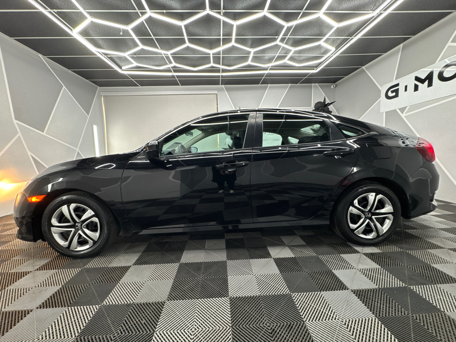 2018 Honda Civic LX Sedan 4D 3