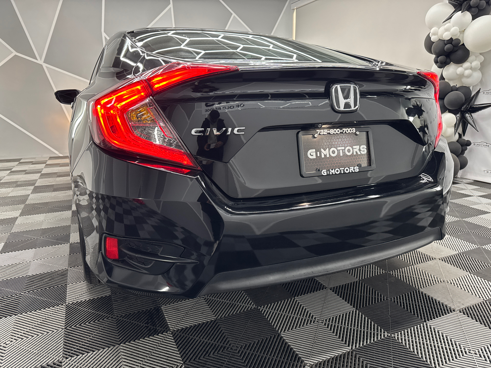 2018 Honda Civic LX Sedan 4D 6