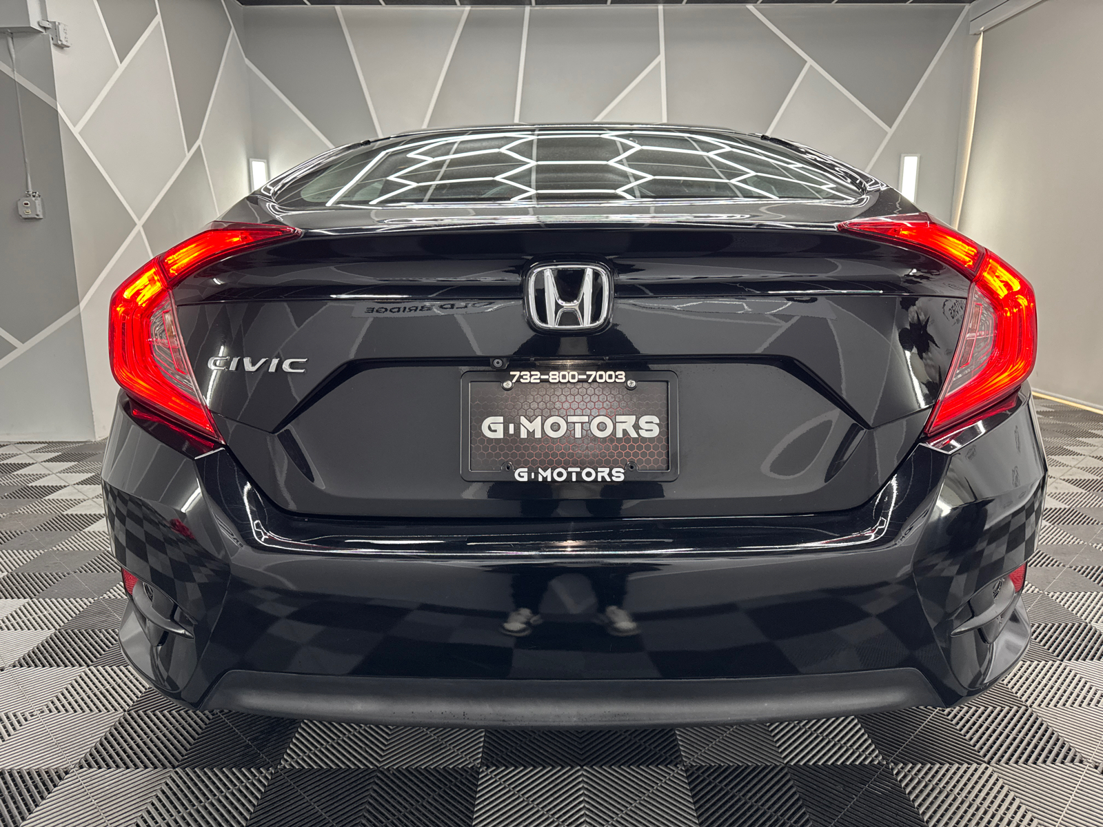 2018 Honda Civic LX Sedan 4D 7