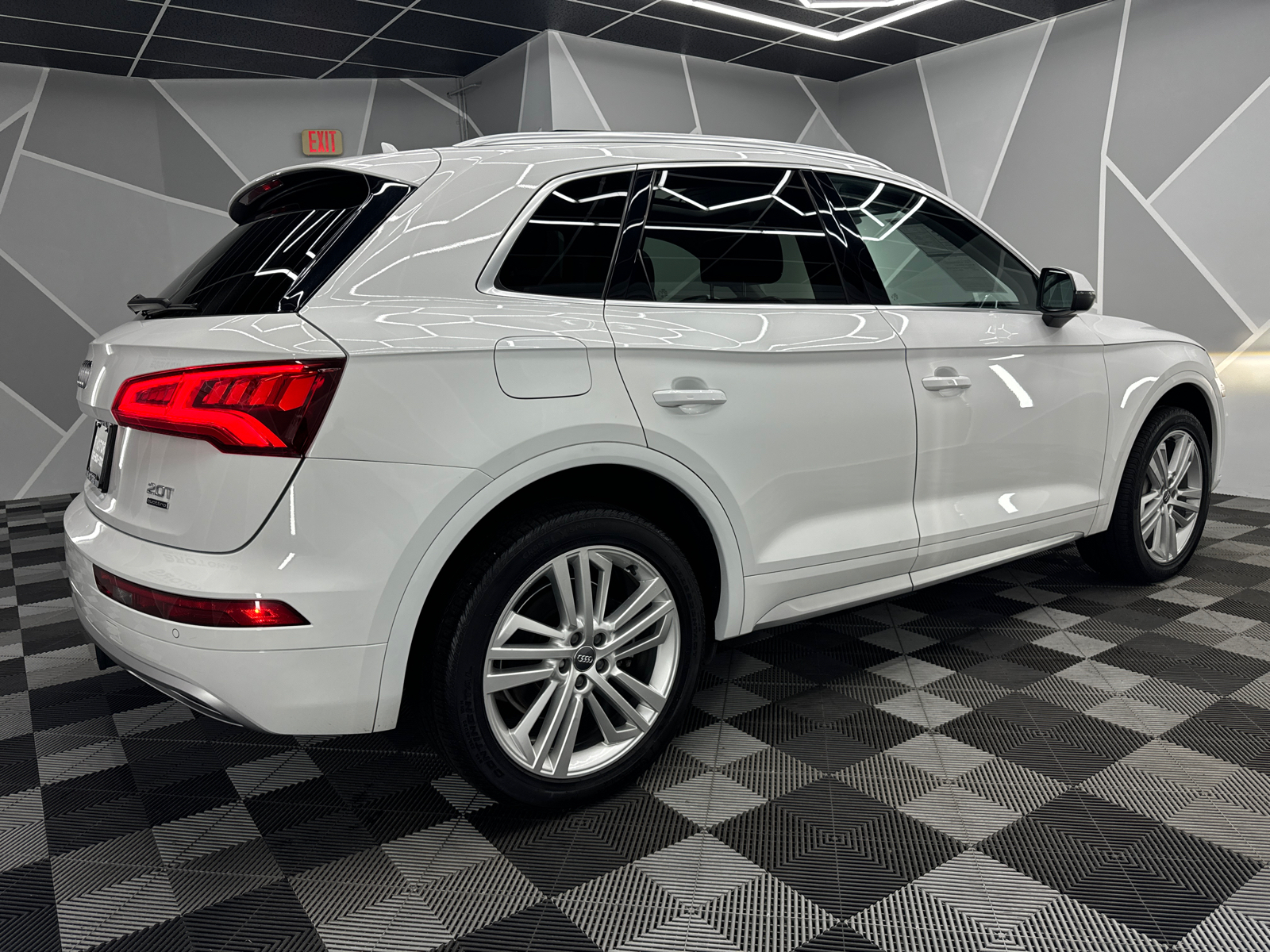 2018 Audi Q5  10