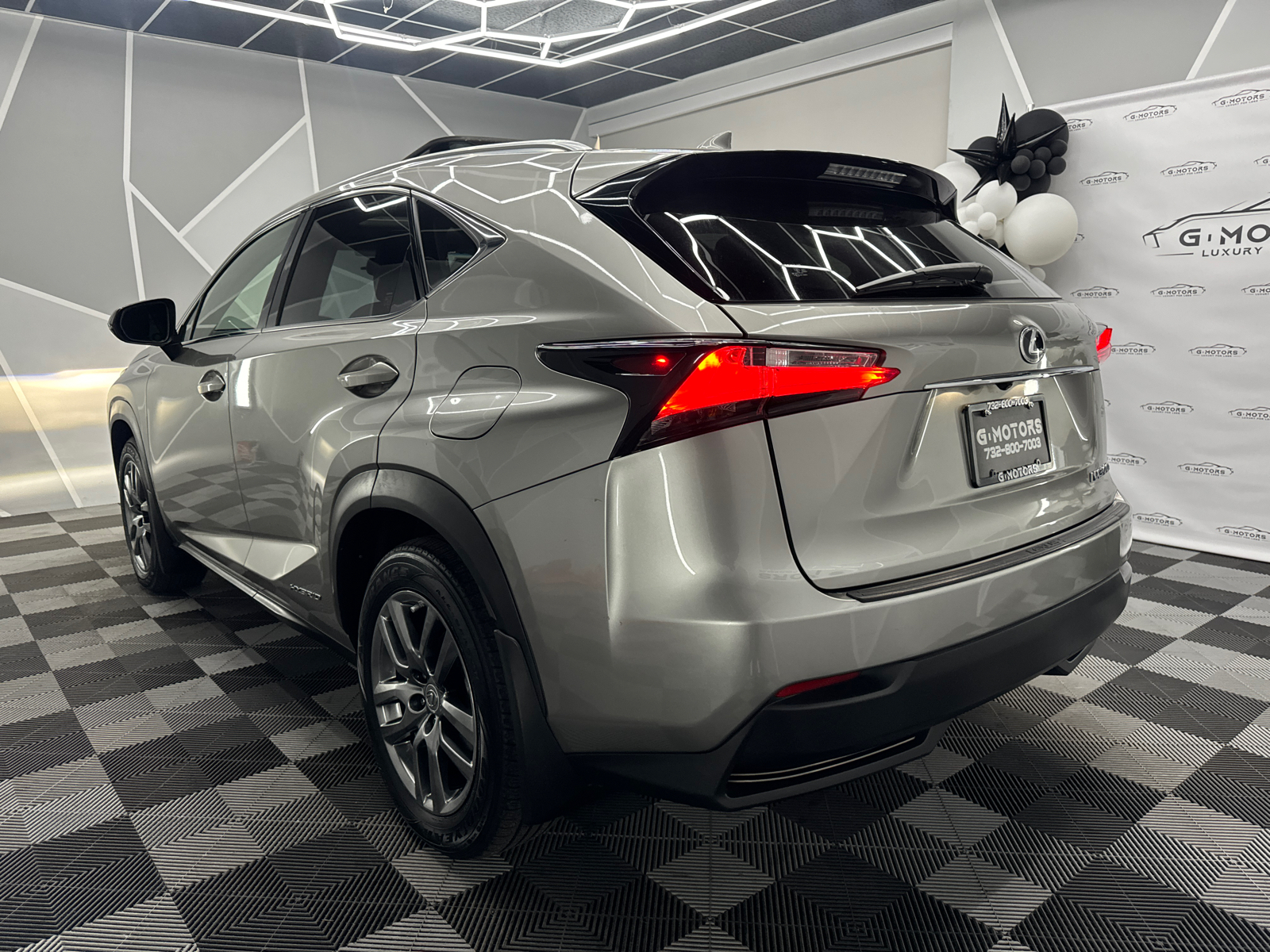 2015 Lexus NX 300h Sport Utility 4D 5