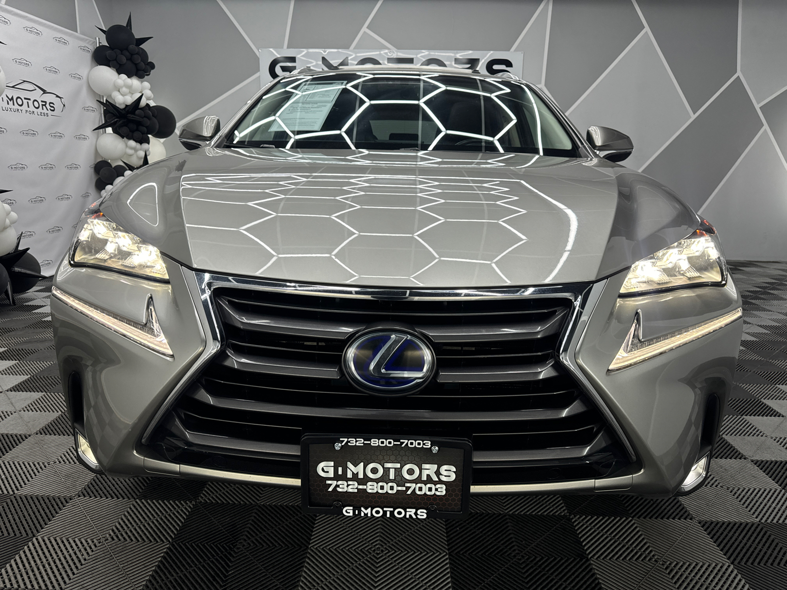 2015 Lexus NX 300h Sport Utility 4D 15