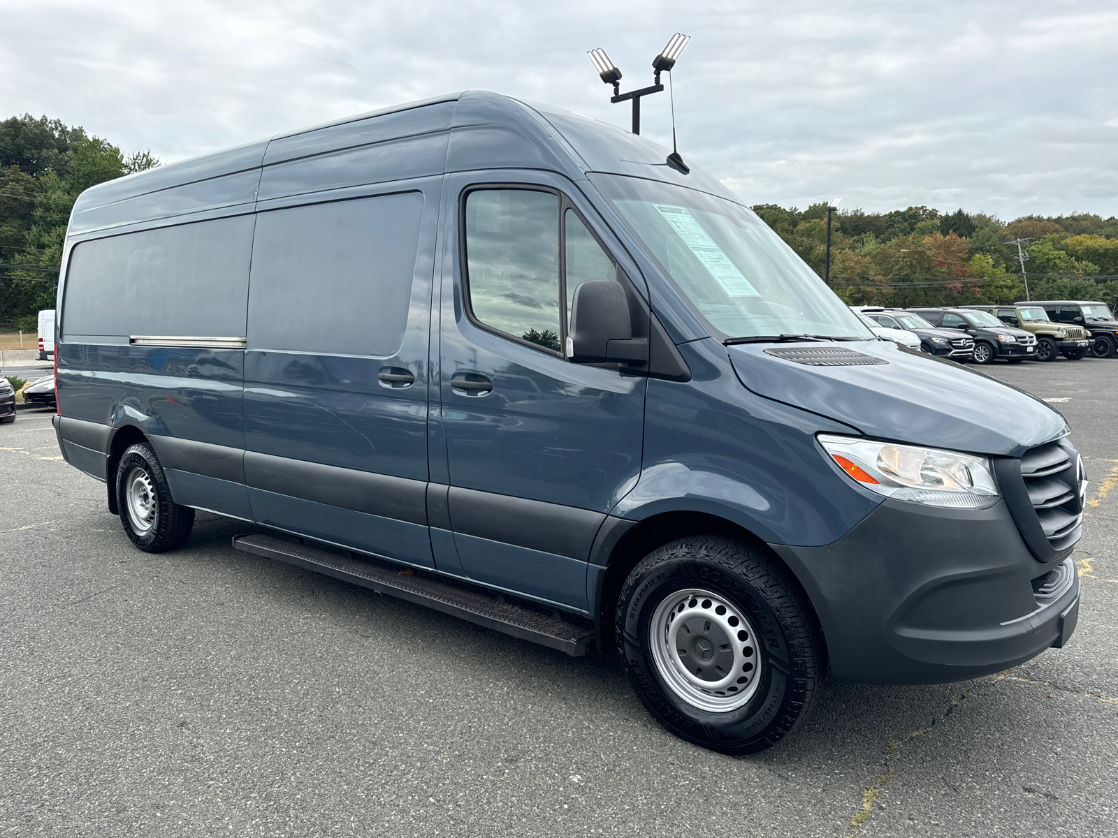 2019 Mercedes-Benz Sprinter 2500 Crew High Roof w/170 WB Van 3D 12